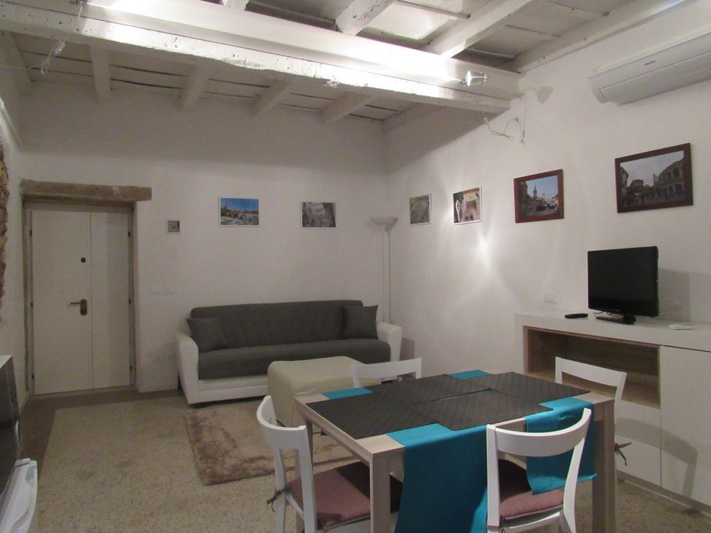 Apartament San Nazaro 55 Werona Zewnętrze zdjęcie