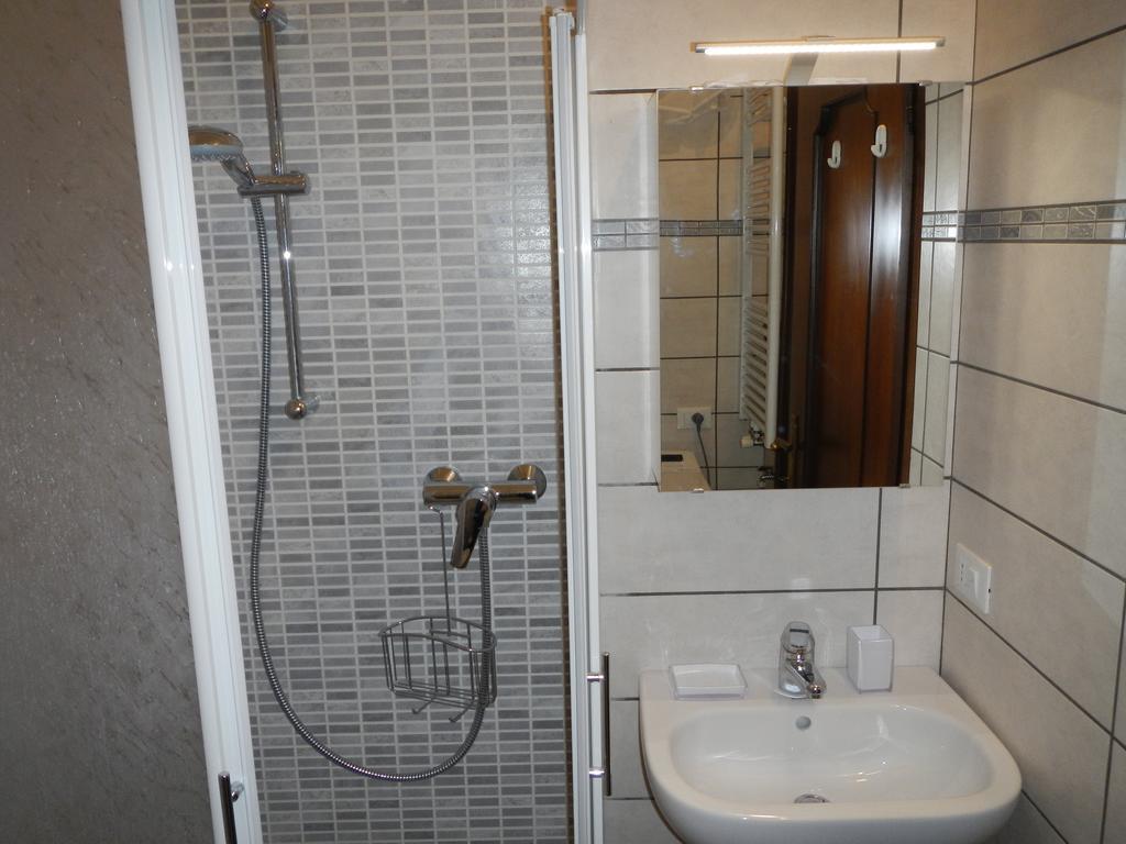 Apartament San Nazaro 55 Werona Pokój zdjęcie